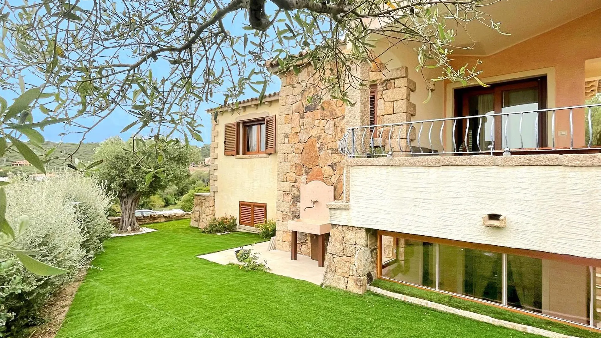 Villa Del Golfo Olbia 0*,