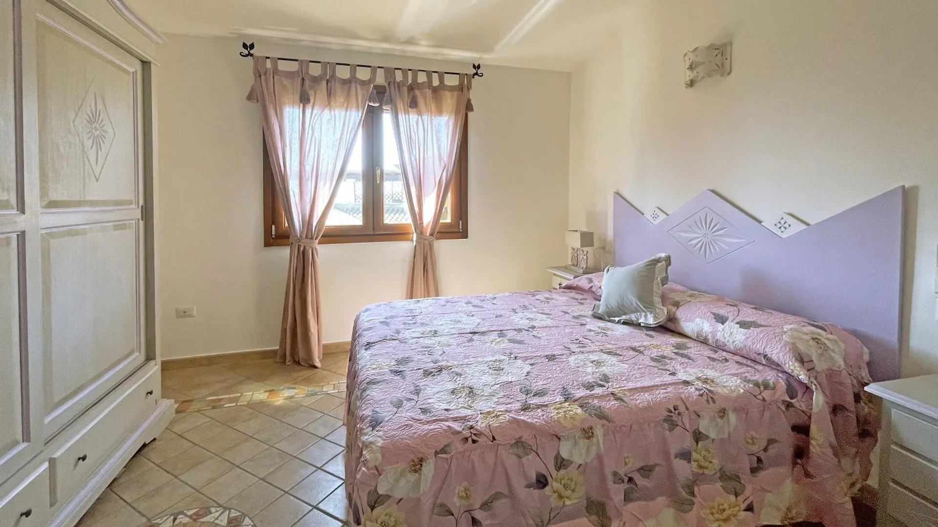 Villa Del Golfo Olbia 0*,  Italy